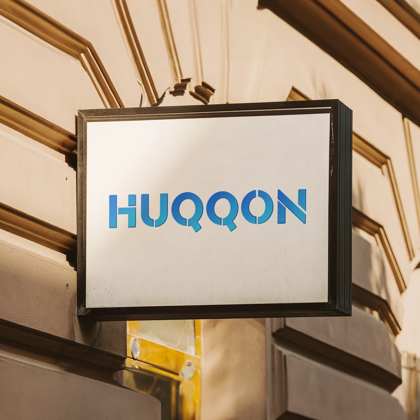 Huqqon Featured Image